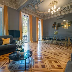 https://you-stylish-city-centre-apartments.catalonia-hotels.com